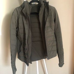 LULULEMON jacket with removable hood